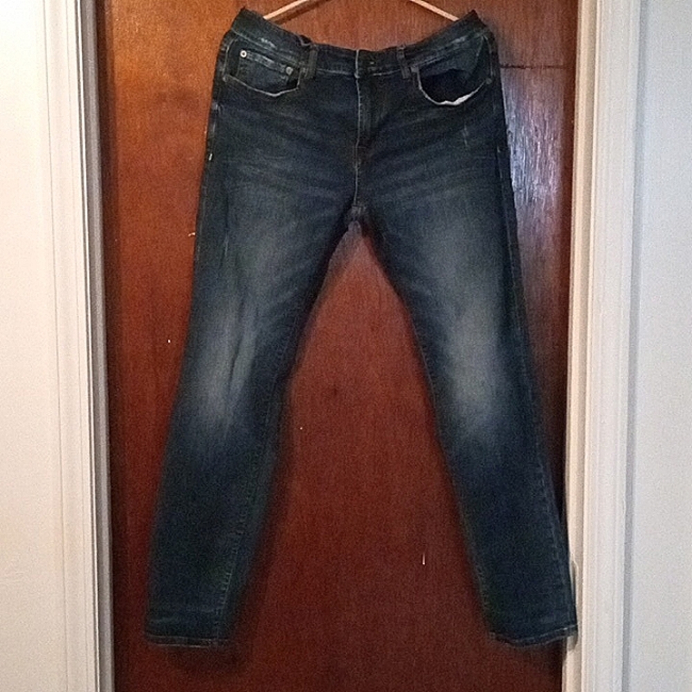 Jeans - Picture 2 of 10